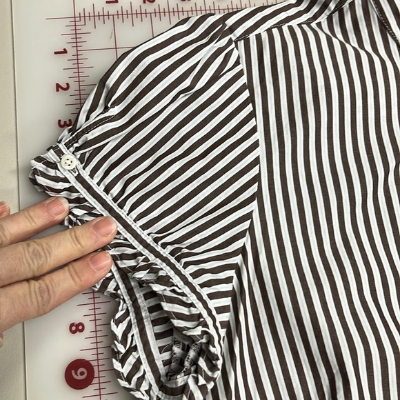 GAP Black and White Striped Blouse - Picture 4 of 16